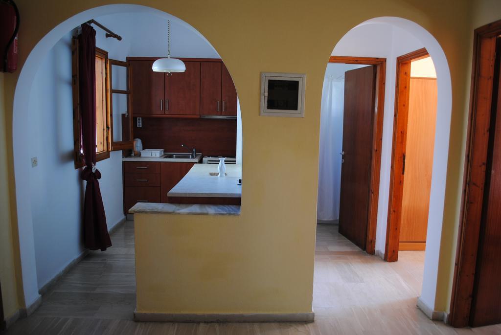 Hotel Olga Agios Stefanos Avliotes  Quarto foto