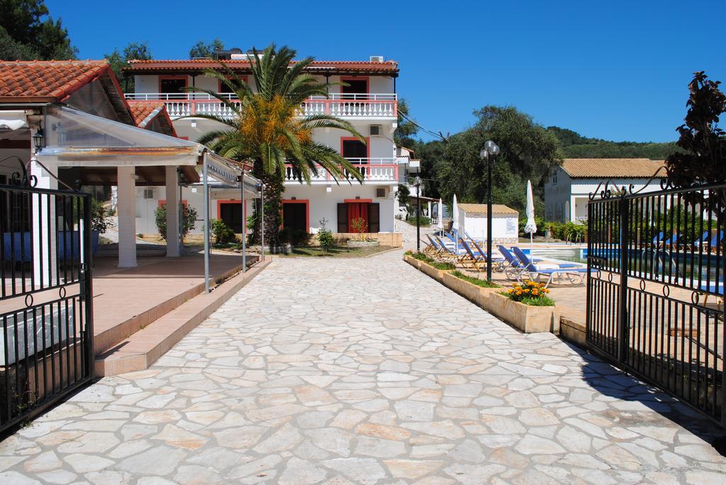 Hotel Olga Agios Stefanos Avliotes  Exterior foto