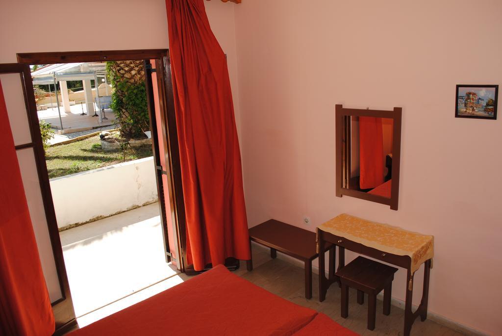 Hotel Olga Agios Stefanos Avliotes  Exterior foto